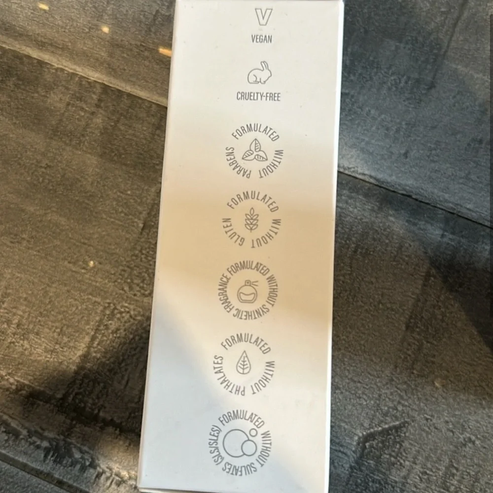 NEW Unisexy Hylaronic Niacinamide Hydrating Setting Spray | New in Box
